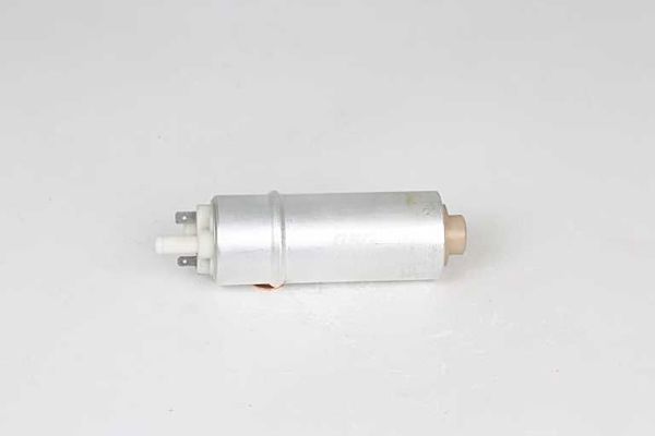 BSG 15-830-011 | Benzin Pompası Tek Pompa / 3 Bar