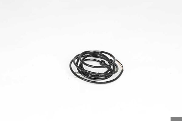 BSG 60-840-084 | ABS Sensörü Ön Sağ / Sol