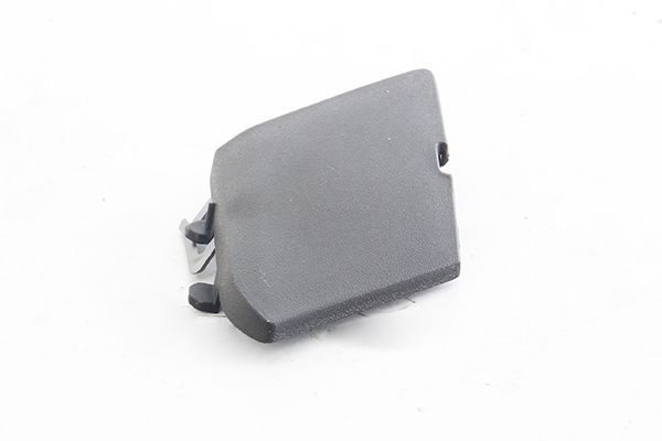 BSG 65-922-113 | Çekı Demir Kapağı Ön