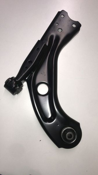 BSG 70-315-043 | Salıncak Ön Sol Saç (Rotilsiz)