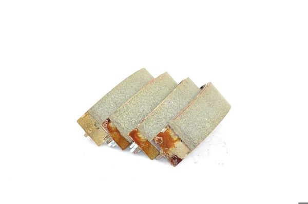 BSG 75-205-005 | Fren Balatası Arka Kampana Levyelı