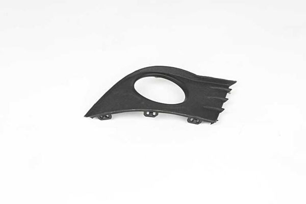 BSG 75-921-004 | Sis Far Çerçevesı Sol Sis Far Kapağı Sisli