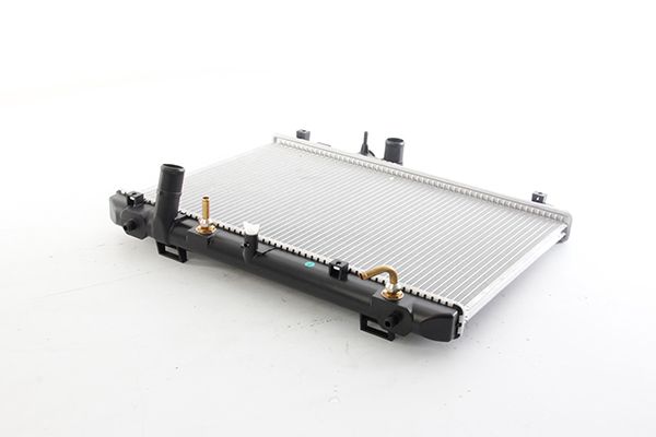 BSG 83-520-001 | Su Radyatörü At :375X558x16