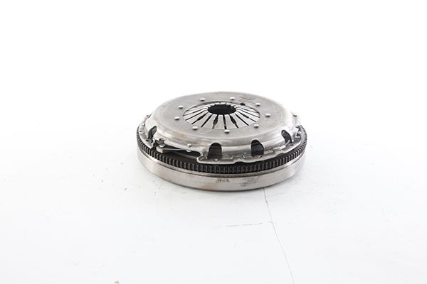 BSG 90-405-003 | Volanlı Debriyaj Seti 600 0016 00