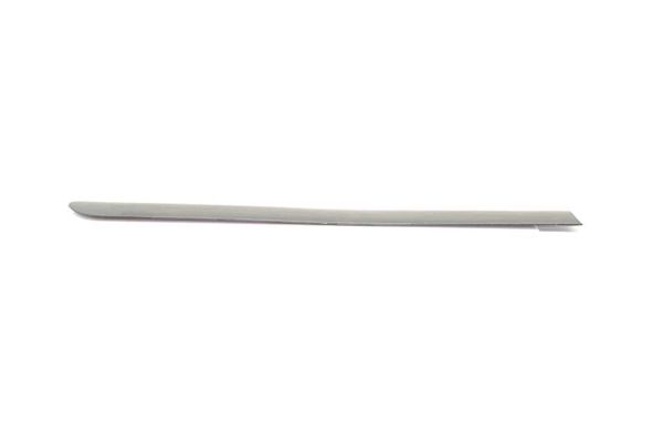 BSG 90-924-028 | Kapı Bandı Arka Sağ 4 Kapılıya Göre Golf5 Bm 04-10