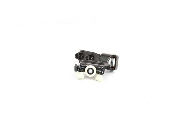 BSG 90-975-021 | Sürgülü Kapı Makarası Orta Sağ Caddy Bm 04-06
