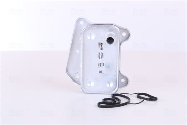 NISSENS 90622 | Yağ Soğutucusu 611 / 646 Spr / Vito CDI / Jeep Wj 2.7
