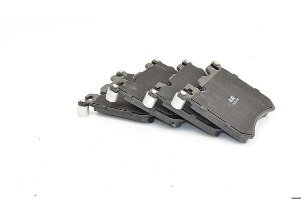 BSG 15-200-046 | Fren Balatası Ön