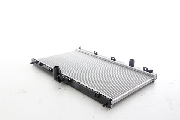 BSG 62-520-012 | Su Radyatörü Mt: 375X688x16