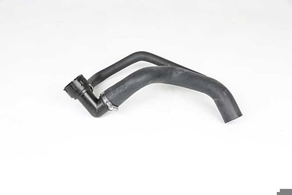 BSG 65-700-465 | Radyatör Hortumu Alt Çıkıs