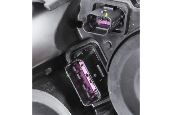 DEPO 551-11AURMLEMN2 | Far Sağ Siyah Clio IV