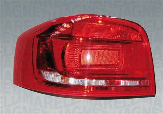 MAGNETI MARELLI 714021910702 | Stop Lambası Sol A3 09-13 5 Kapı