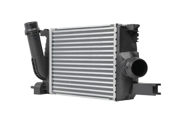HELLA 8ML366340-671 | Turbo Radyatörü Intercooler R. Clio IV 13 > Symbol III 12 > Captur 13 > D Logan II 12 > Sandero II 12 > Du