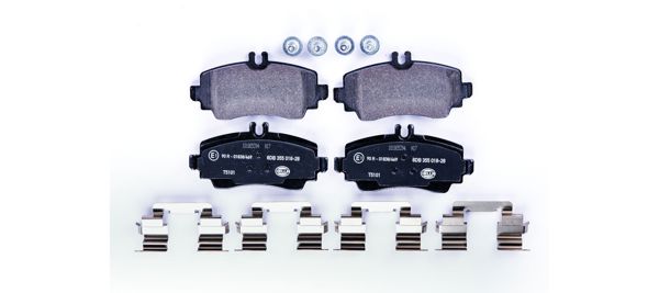HELLA 8DB355018-281 | Fren Balatası Ön A-Class W168 99 > 04