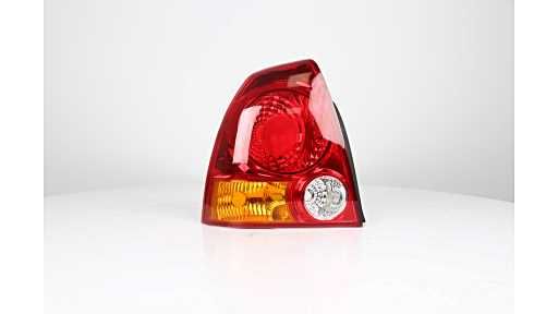 BSG 40-805-018 | Stop Lambası Sol Duysuz: Kırmızı-Beyaz-Sarı