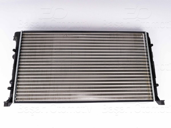 AUTOLUX 3113028-22 | Su Radyatörü Mekanik 730X415x23 mm Opel Movano A (X70) 2.5 Dtı 01 > Renault Master 2 (Jd) 2.5 DCI 06 > Nissan Interstar (X70) DCI 100 03-11