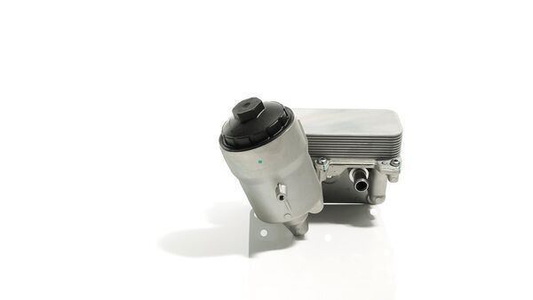 MAHLE CLC 461 000S | Yağ Soğutucu Komple (VW Touareg 03-10 Transporter 03-10)