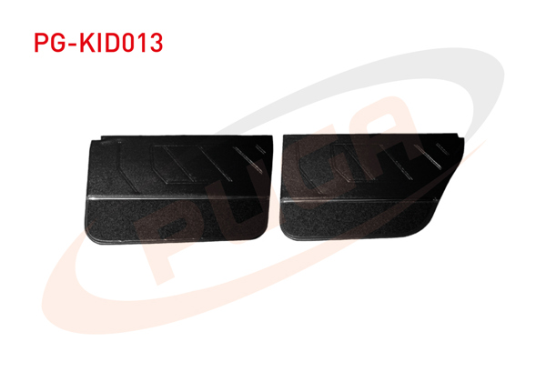 PUGA PG-KID013 | Kapı Döşemesi Takım Siyah Halılı Nikelajlı Renault 9 Em