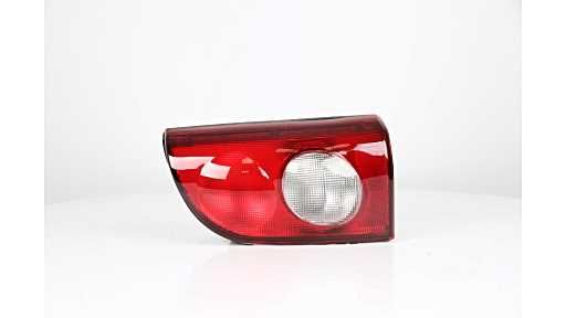 BSG 40-805-001 | Stop Lambası Sağ Duylu