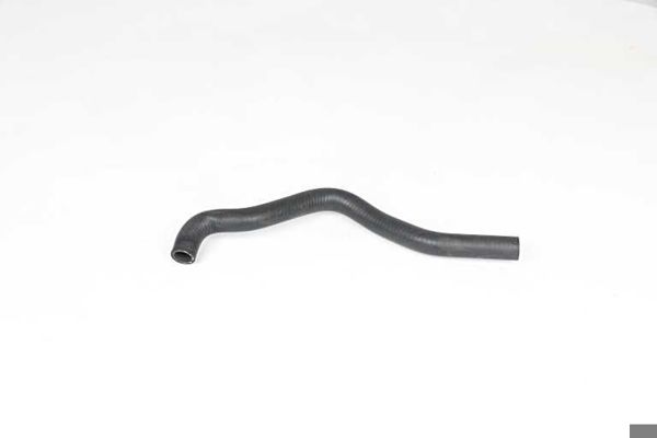 BSG 65-700-552 | Radyatör Yedek Su Depo Hortumu Konnektör Borusuna Geri Akıs