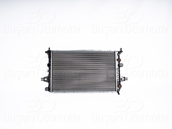 AUTOLUX 2113104-22 | Su Radyatörü Mekanik 378X600x32 Opel Astra G 2.0 16V 97 >