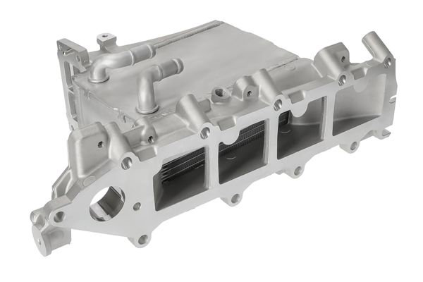 TOPRAN 121099001 | Intercooler Radyatörü-Manifold VW Golf 16- Passat 15- Polo 18- Audi A3 17-20 Seat Leon 17 -