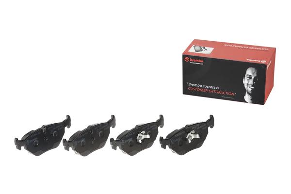 BREMBO P06013 | Fren Balatası Arka Low-Met BMW