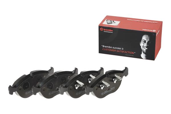 BREMBO P06019 | Fren Balatası Ön VW Golf 3.2 03-04 Passat 2.8 99-05 BMW 740D 750I Mercedes E280 E320 E350