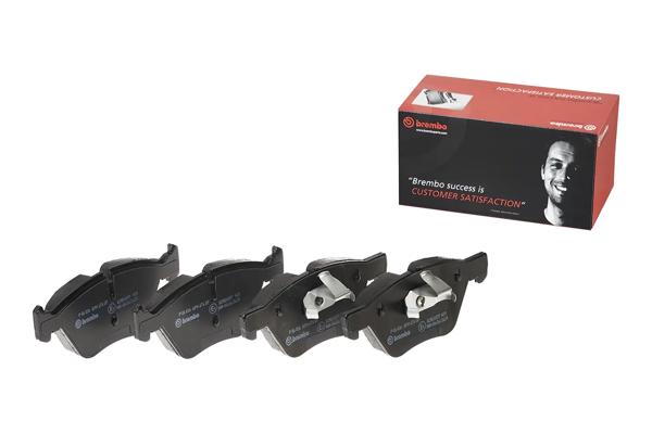 BREMBO P06036 | Fren Balatası Ön BMW E60 E87 E90 F10 E-90/91/92/93/81/87 2379401