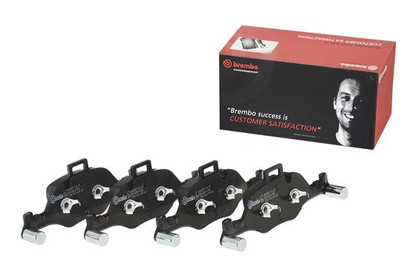 BREMBO P06107 | Fren Balatası Ön BMW G01/G02/G05/G11/G20/G30 15-23