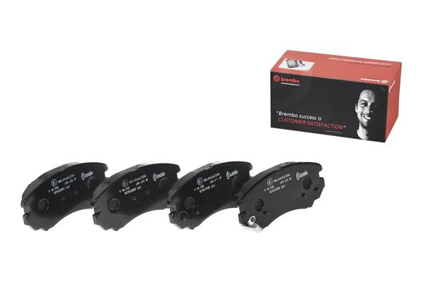 BREMBO P30018 | Fren Balatası Ön (Hyundai Elantra 95 / 05 / Matrix 01 / 10 / Sonata 96 / 98 Ssangyoung Korando 98 / 06)