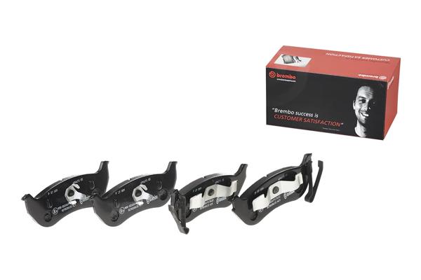 BREMBO P37009 | Fren Balatası Arka Low-Met Jeep