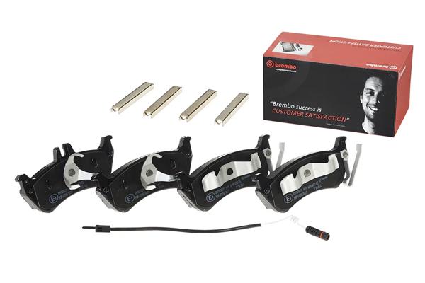 BREMBO P50044 | Fren Balatası Arka Low-Met Mercedes-Benz