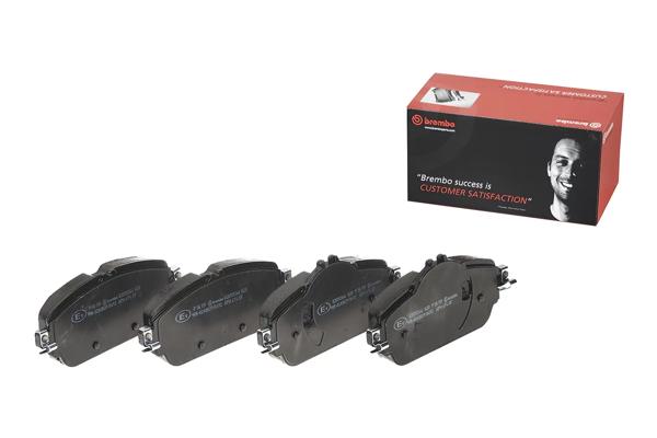 BREMBO P50119 | Fren Balatası Ön Mercedes W205/W213 M156 14-24