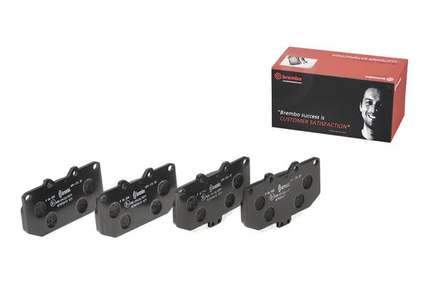 BREMBO P56025 | Fren Balatası Ön-Toyota Yaris 17 Low-Met