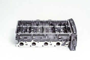 AMC 908268K | Silindir Kapağı Transit V348 06 > 11 TDCI.2.4L.100Ps-120Ps-140Ps Subapsız