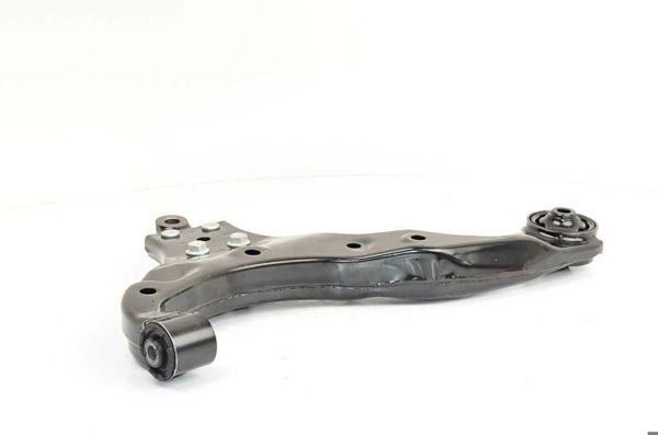 BSG 40-315-052 | Salıncak Ön Sol Rotilsiz