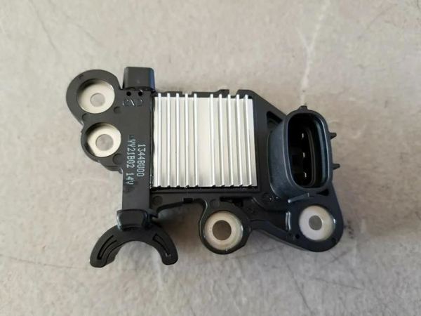 BOSCH 0272220739 | Konjektör 14V