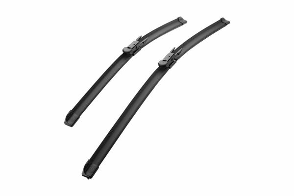 HELLA 9XW358053-671 | Silecek Takım Flat E-81 / 82 / 87 / 88 Ön