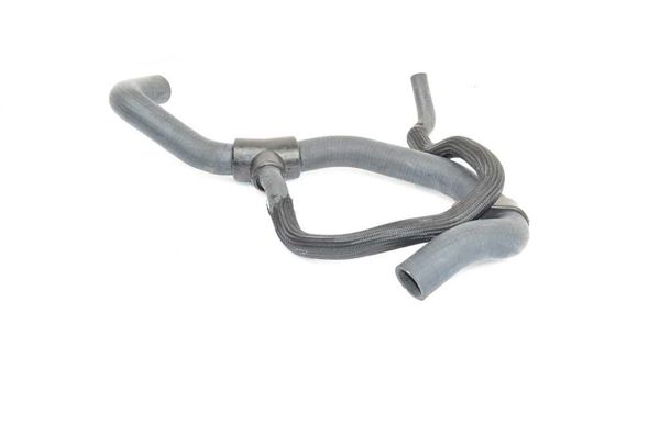 BSG 75-720-003 | Radyatör Hortumu Alt