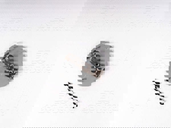 WISCO 2233421-00 | Tampon Çeki Demir Kapağı On Astarlı Opel Corsa C 06 >