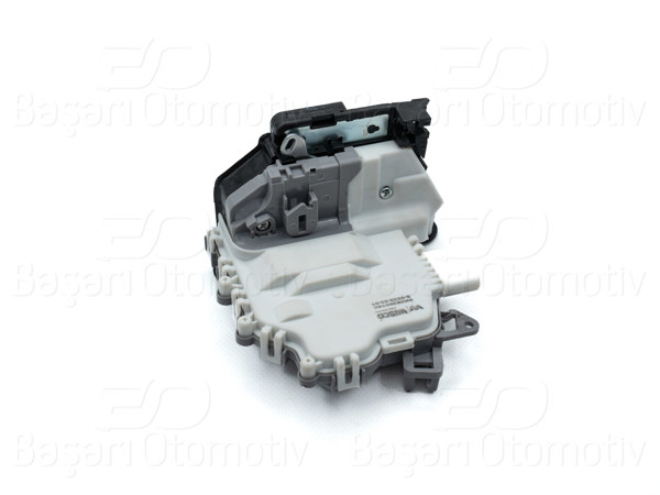 WISCO 1235890-00 | Kapı Kilidi Motorlu Sol Arka Audi A1 (8X1) 10-16 / A4 (8K2) 07-16 / A6 (4G2) 10-16 / A5 (8T3) 08-16 / A7 (4Ga) 10-16 / A8 (4H2) 10-16 / Q3 (8Ub) 11-18 / Q5 (8Rb) 08-17 / Q7 (4Lb) 06-14