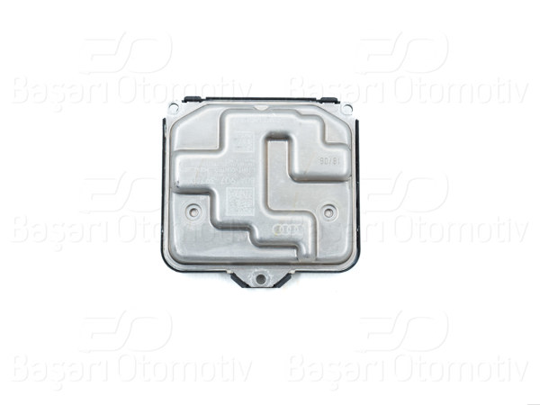 OEM/RP 80A907397D | Far Beynı Led Sol / Sağ (Orjınal / Yenılenmıs) Audi A8 17-Q5 17-VW Touareg 18-21 Porsche Cayenne