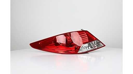 BSG 40-805-014 | Stop Lambası Sol Accent Blue Benzin-Dizel 2011 -